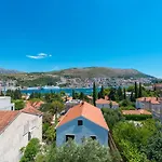 Apartment Maro Bayview